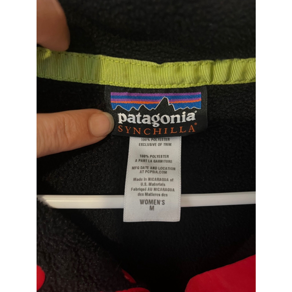 VINTAGE PATAGONIA SYNCHILLA BUTTON-UP FLEECE BLACK AND RED SIZE MEDIUM - Picture 4 of 5